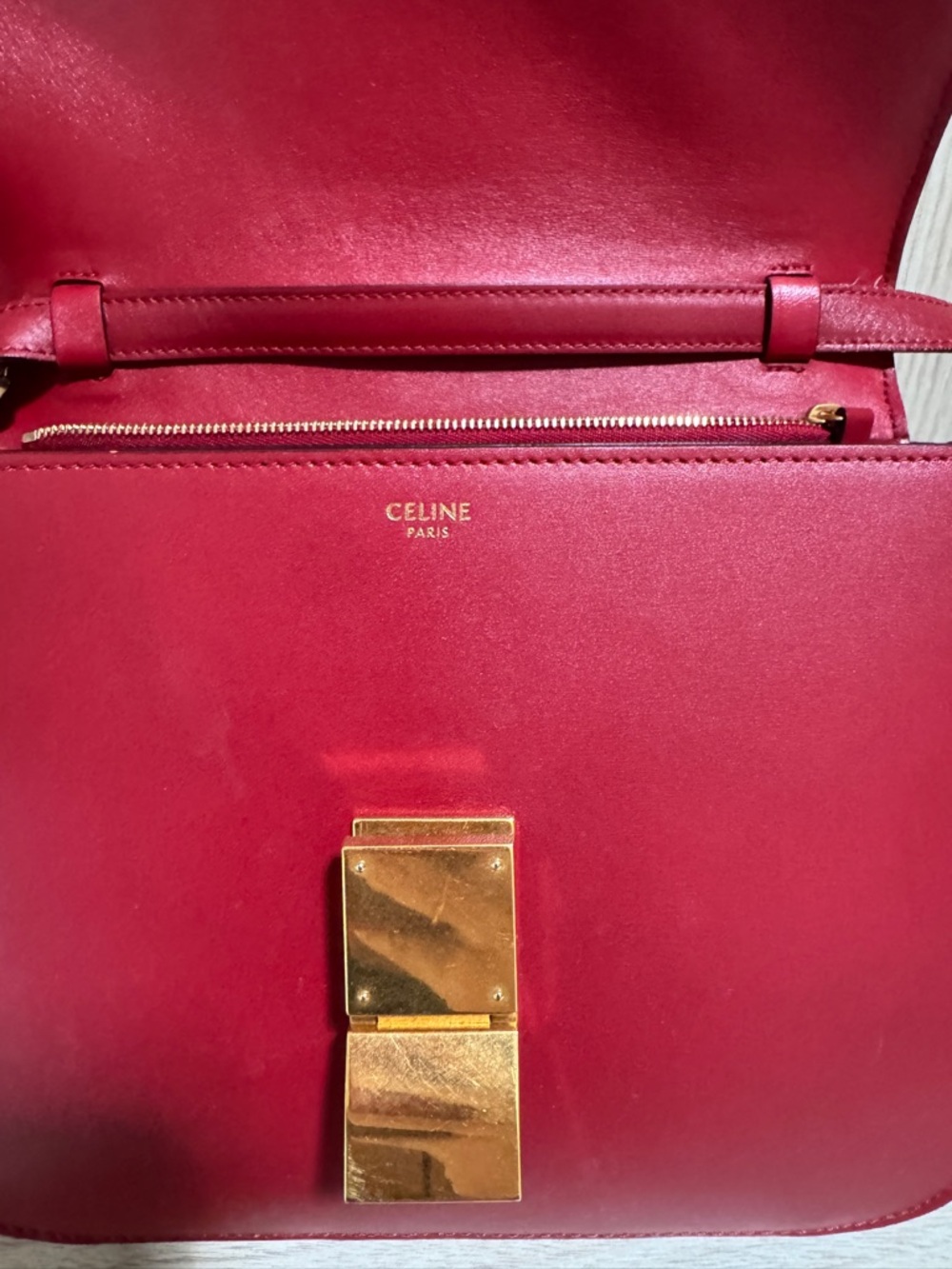 Celine Red Leather Box Bag with Gold Hardware - Picture 5 of 9